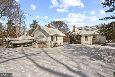 Exterior - 12 Cushing Ave, Annapolis, MD 21403 photo 12 of 22