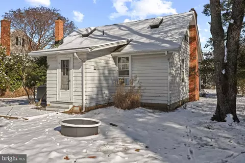 Exterior - 12 Cushing Ave, Annapolis, MD 21403 photo 14 of 22