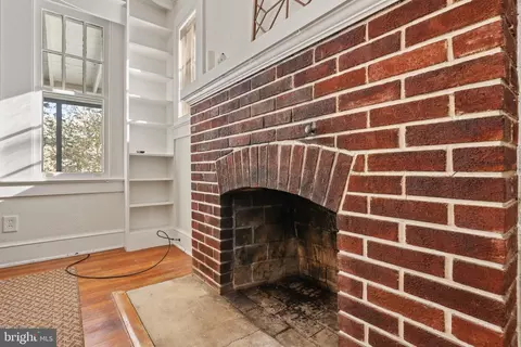 Living - 12 Cushing Ave, Annapolis, MD 21403 photo 5 of 5