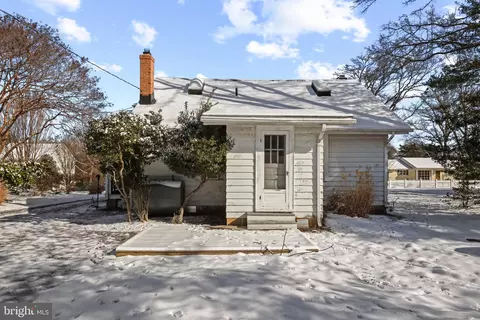 Exterior - 12 Cushing Ave, Annapolis, MD 21403 photo 13 of 22