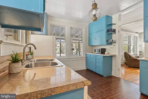 Kitchen - 12 Cushing Ave, Annapolis, MD 21403 photo 5 of 5