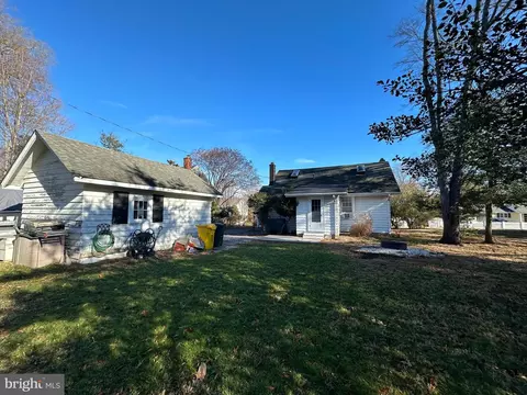 Exterior - 12 Cushing Ave, Annapolis, MD 21403 photo 8 of 22