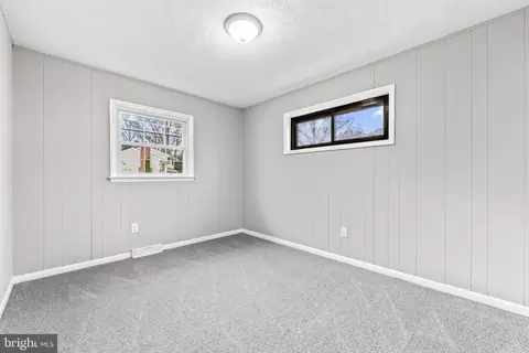271 Hickory Point Rd, Pasadena, MD 21122 photo 23