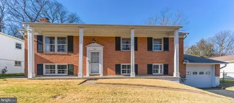 524 Maple Ridge Ln, Odenton, MD 21113