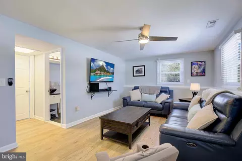 2000 Allis St, Annapolis, MD 21401 photo 25