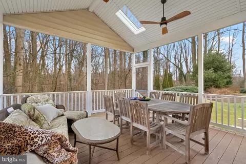 305 Grindstone Dr, Arnold, MD 21012 photo 34