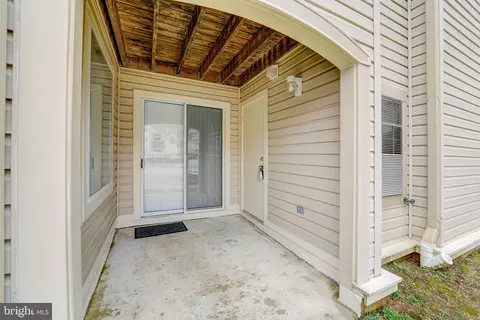 Exterior - 10 D Hearthstone Ct #D, Annapolis, MD 21403 photo 4 of 17