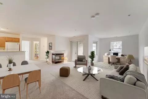 Living - 10 D Hearthstone Ct #D, Annapolis, MD 21403 photo 5 of 5