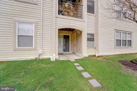 Exterior - 10 D Hearthstone Ct #D, Annapolis, MD 21403 photo 2 of 17