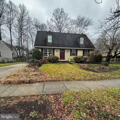 561 Norton Ln, Arnold, MD 21012