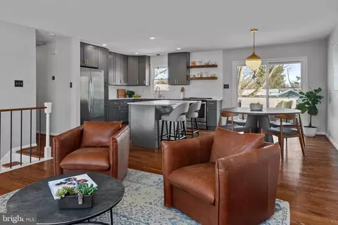 86 Great Lake Dr, Annapolis, MD 21403