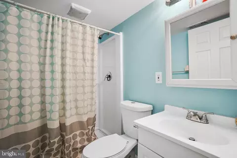 708 209th St, Pasadena, MD 21122 photo 25