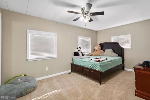 708 209th St, Pasadena, MD 21122 photo 13