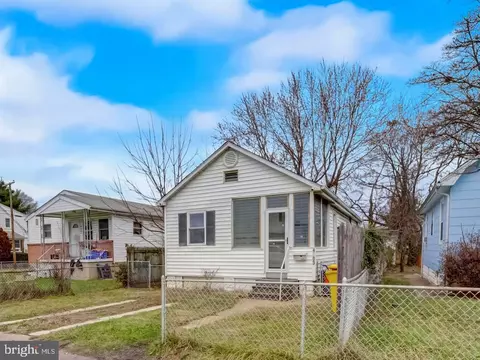 4603 Fourth St, Brooklyn, MD 21225 photo 2