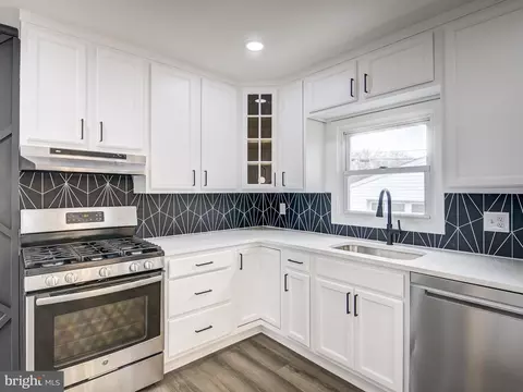310 Marganza S, Laurel, MD 20724 photo 9
