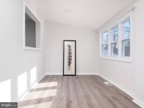 Entry Way - 813 208th St, Pasadena, MD 21122 photo 1 of 1