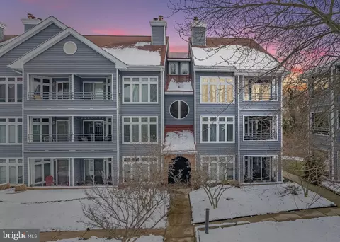 1119 Lake Heron Dr #3B, Annapolis, MD 21403