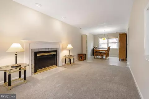 Living - 962 9th St, Pasadena, MD 21122 photo 1 of 3