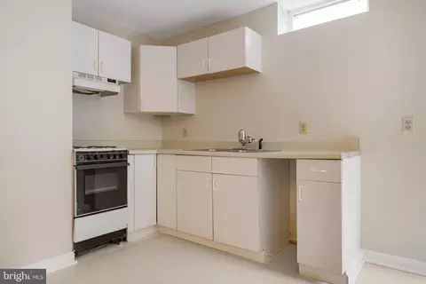 Kitchen - 962 9th St, Pasadena, MD 21122 photo 4 of 4
