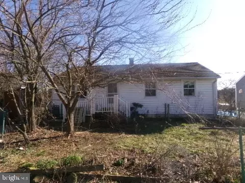 515 Holy Cross Rd, Brooklyn, MD 21225