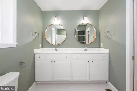 Bath - 327 N Ferry Point Rd, Pasadena, MD 21122 photo 3 of 5