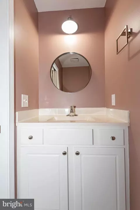 Bath - 327 N Ferry Point Rd, Pasadena, MD 21122 photo 1 of 5