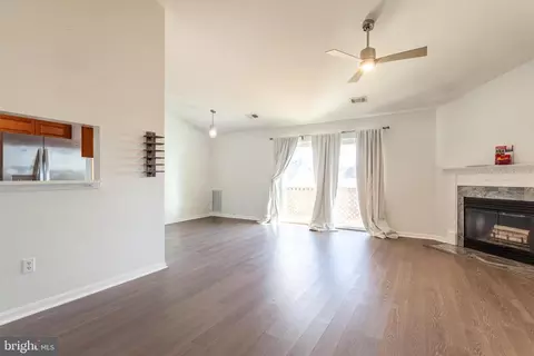 6605 Rapid Water Way #303, Glen Burnie, MD 21060