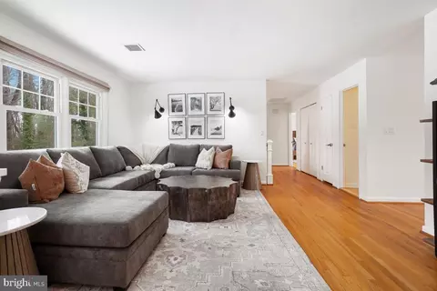 1820 Woods Rd, Annapolis, MD 21401 photo 7