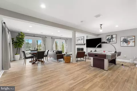 1820 Woods Rd, Annapolis, MD 21401 photo 30