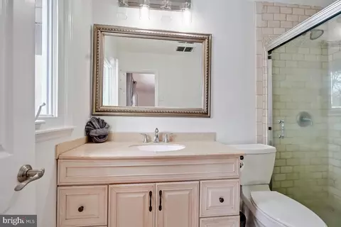 1820 Woods Rd, Annapolis, MD 21401 photo 25