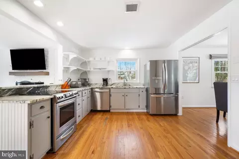 1820 Woods Rd, Annapolis, MD 21401 photo 12