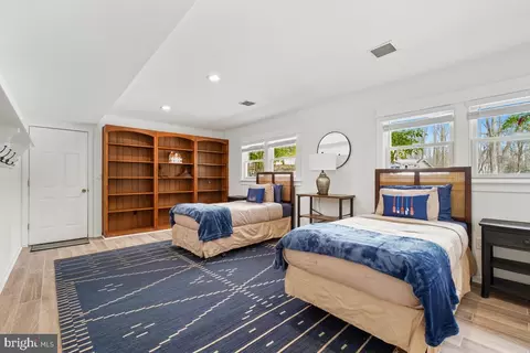 1820 Woods Rd, Annapolis, MD 21401 photo 34
