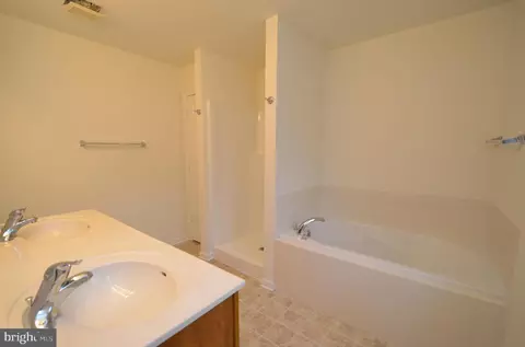 3588 2nd Ave, Edgewater, MD 21037 photo 15