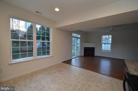 3588 2nd Ave, Edgewater, MD 21037 photo 6