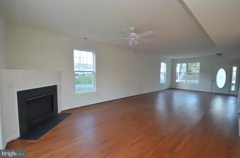 3588 2nd Ave, Edgewater, MD 21037 photo 8