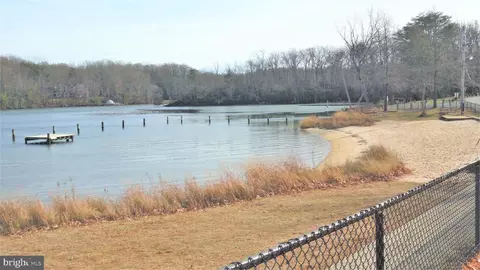 View/Area - 1724 Shore Dr, Edgewater, MD 21037 photo 1 of 5