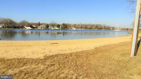 Exterior - 1724 Shore Dr, Edgewater, MD 21037 photo 14 of 14
