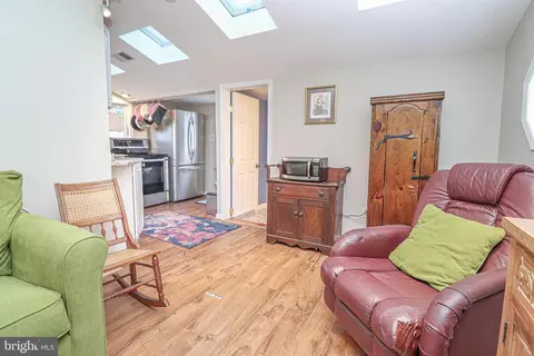 Living - 1724 Shore Dr, Edgewater, MD 21037 photo 3 of 4