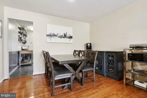 7700 Princess Pl, Pasadena, MD 21122 photo 5