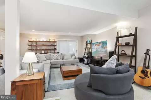 7700 Princess Pl, Pasadena, MD 21122 photo 19