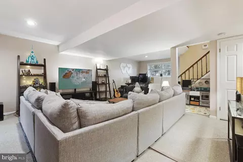 7700 Princess Pl, Pasadena, MD 21122 photo 21