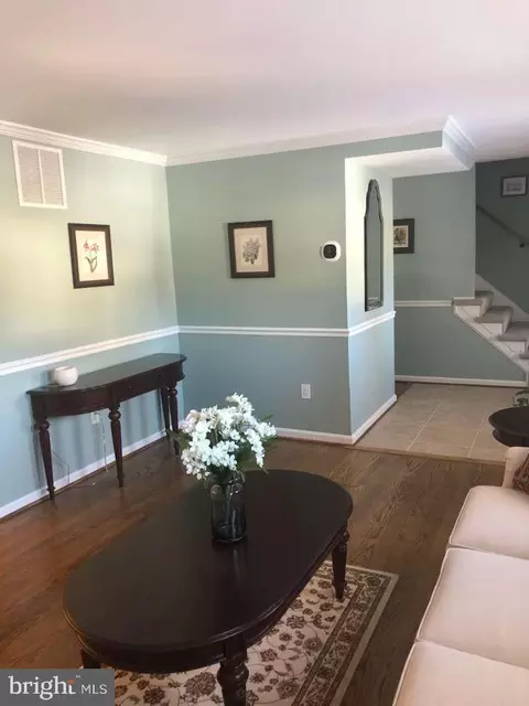 1301 Boxgrove Ct, Pasadena, MD 21122 photo 3
