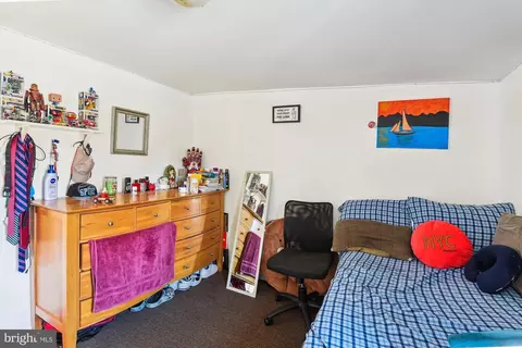 Bedroom - 1009 Monroe St, Annapolis, MD 21403 photo 8 of 10