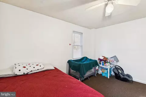 Bedroom - 1009 Monroe St, Annapolis, MD 21403 photo 5 of 10