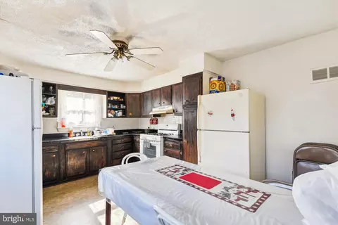 Bedroom - 1009 Monroe St, Annapolis, MD 21403 photo 2 of 10