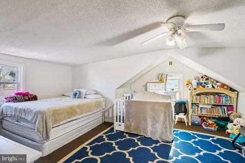 Bedroom - 1009 Monroe St, Annapolis, MD 21403 photo 6 of 10