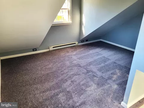 Bedroom - 3594 2nd Ave, Edgewater, MD 21037 photo 1 of 1