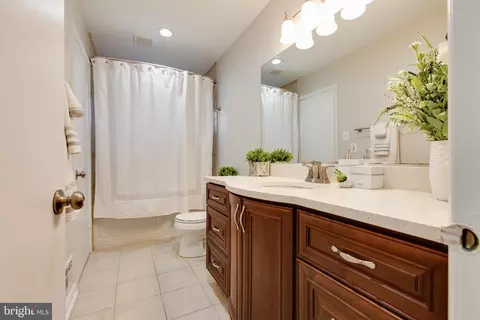 Bath - 517 Williamsburg Ln, Odenton, MD 21113 photo 1 of 2