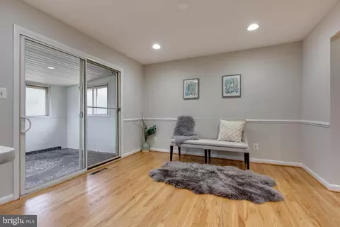 Other - 517 Williamsburg Ln, Odenton, MD 21113 photo 1 of 3