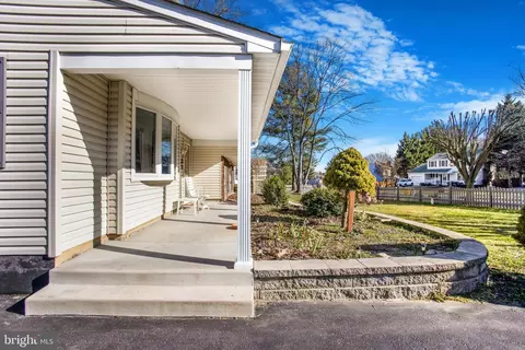 Exterior - 1904 Mount Hope Ct, Hanover, MD 21076 photo 5 of 26